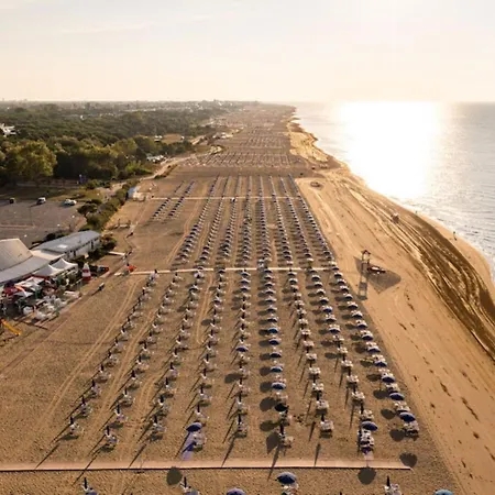 Embrace The Sea Breeze In * Bibione